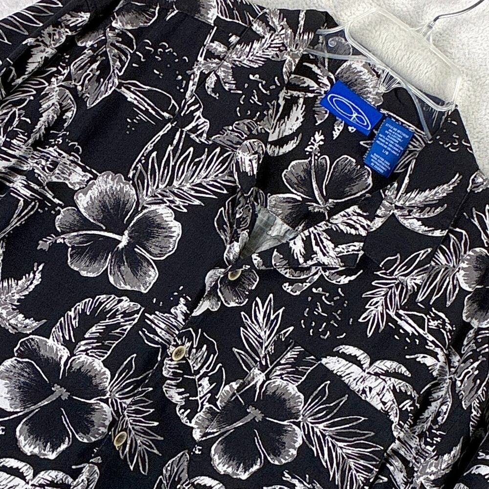 VTG OP Ocean Pacific Hawaiian Camp Shirt Mens L Black White Floral Aloha Rayon